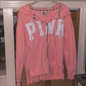 zip up sweatshirt